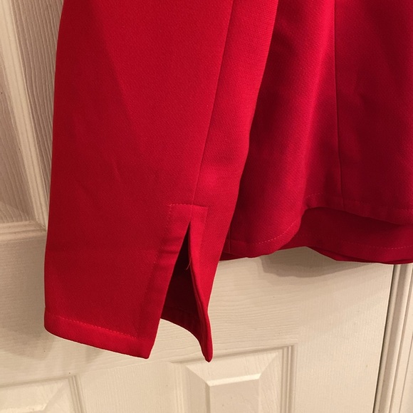 Neiman Marcus exclusive red suit set - Picture 3 of 10